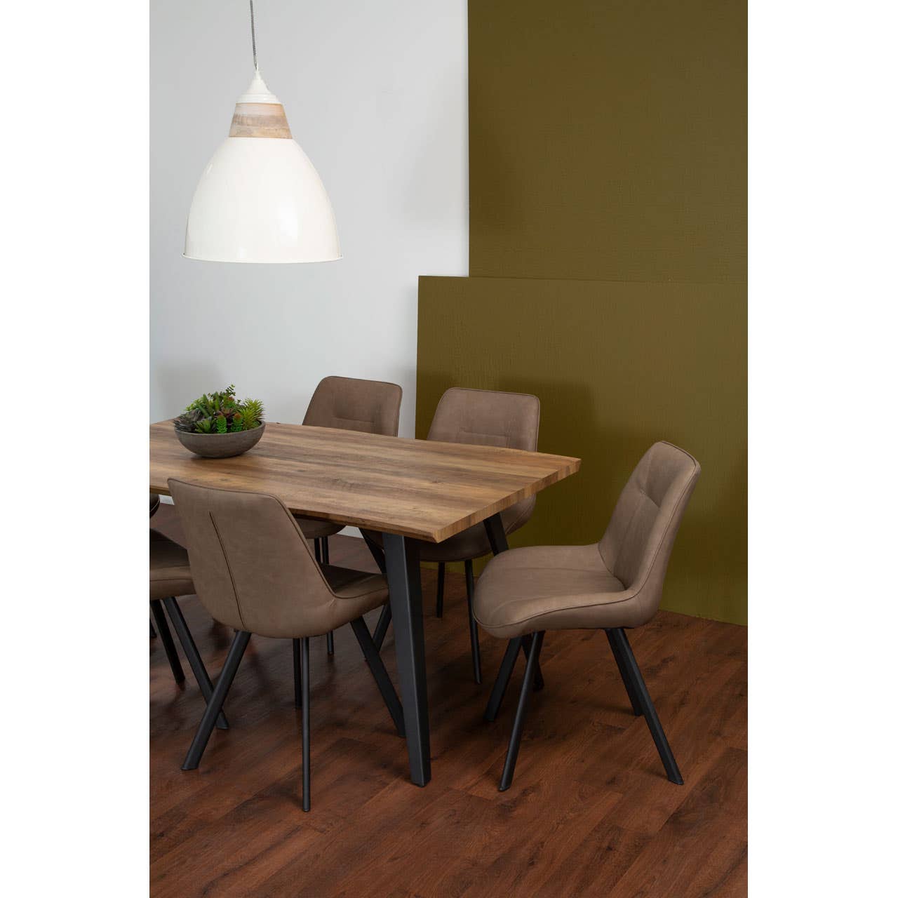 WESTFORD RECTANGULAR DINING SET