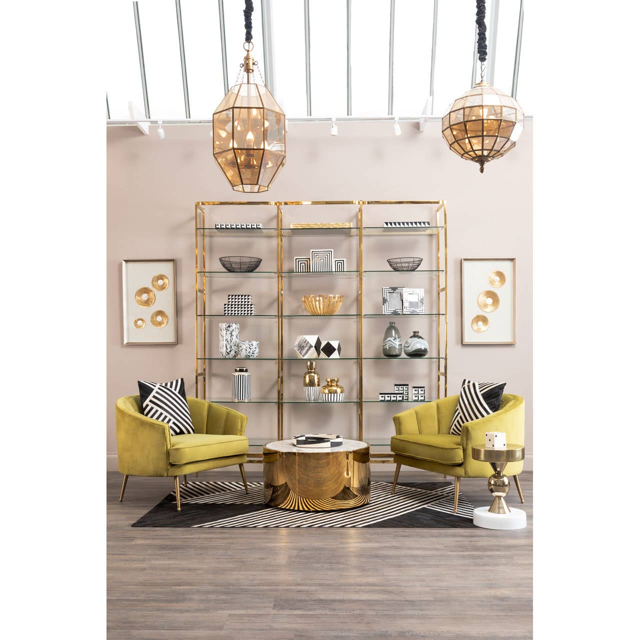 Horizon Bookshelf With Clear Glass Tiers