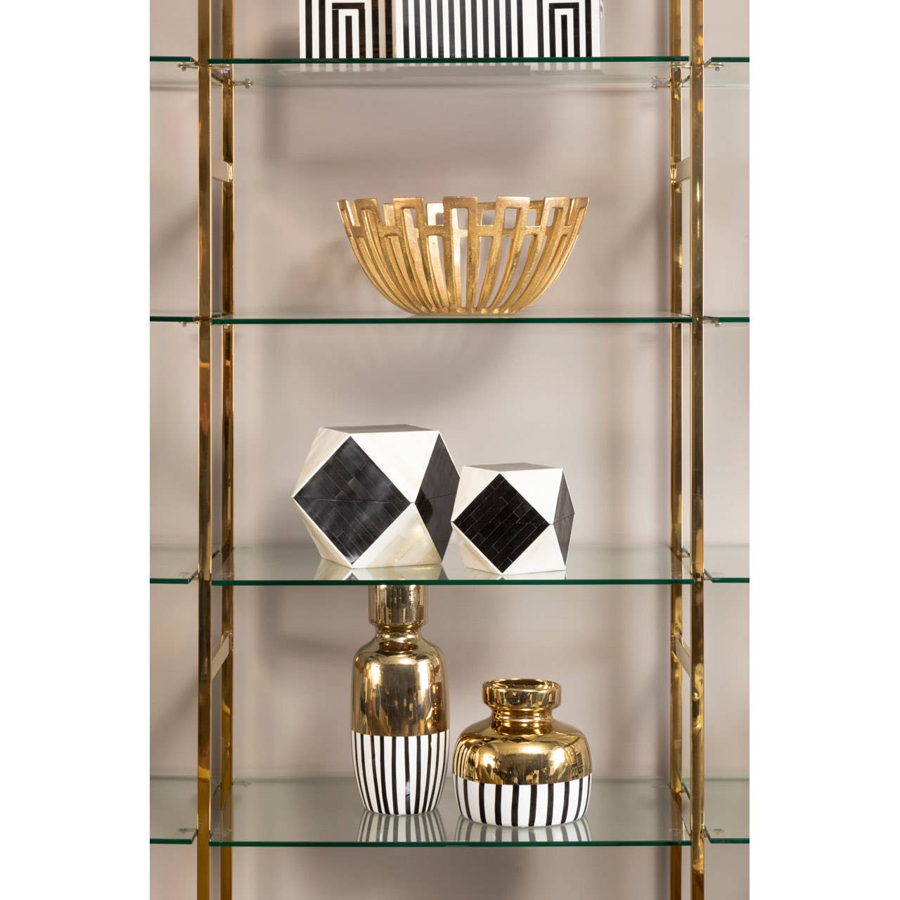 Horizon Bookshelf With Clear Glass Tiers