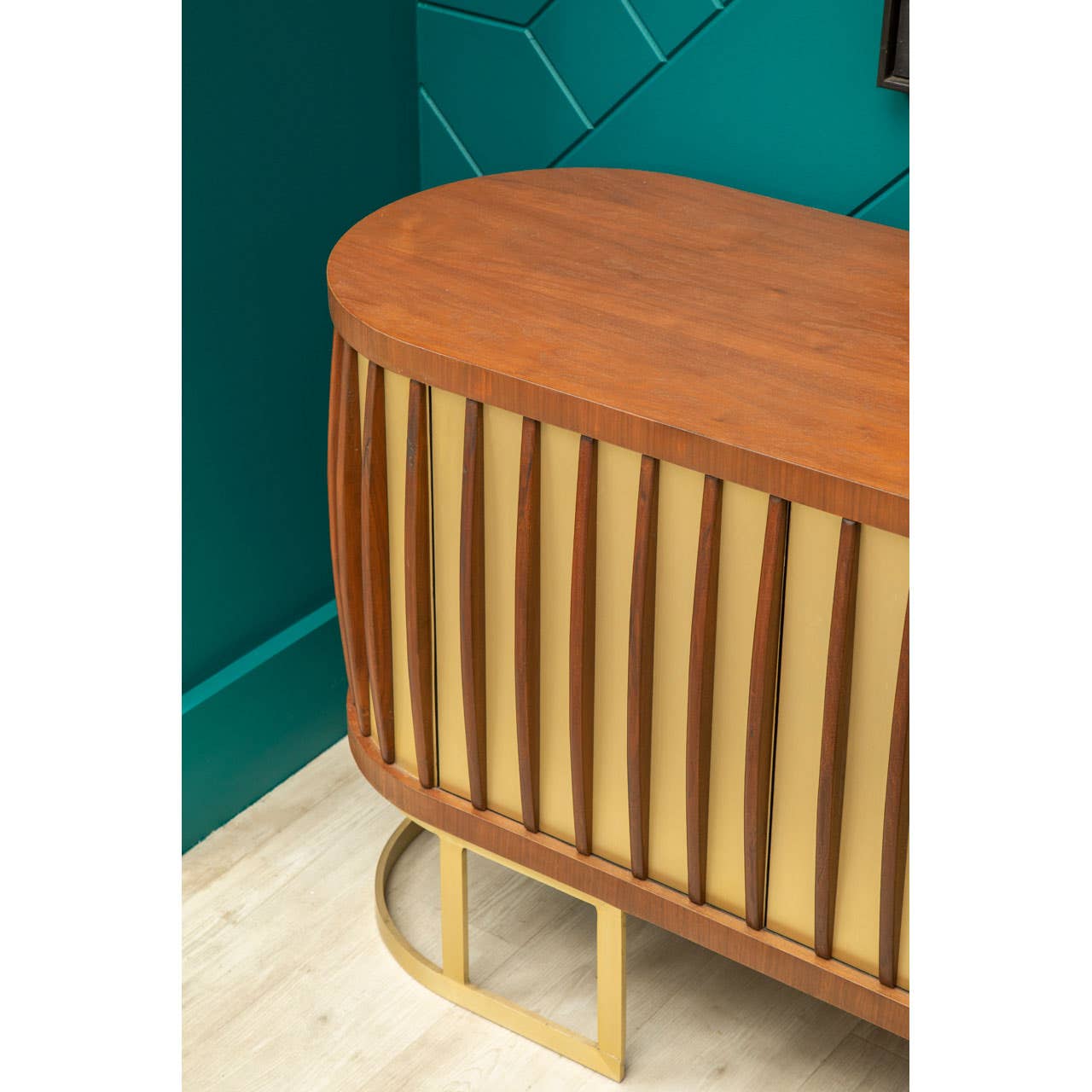VILLI LARGE WALNUT WOOD SIDEBOARD