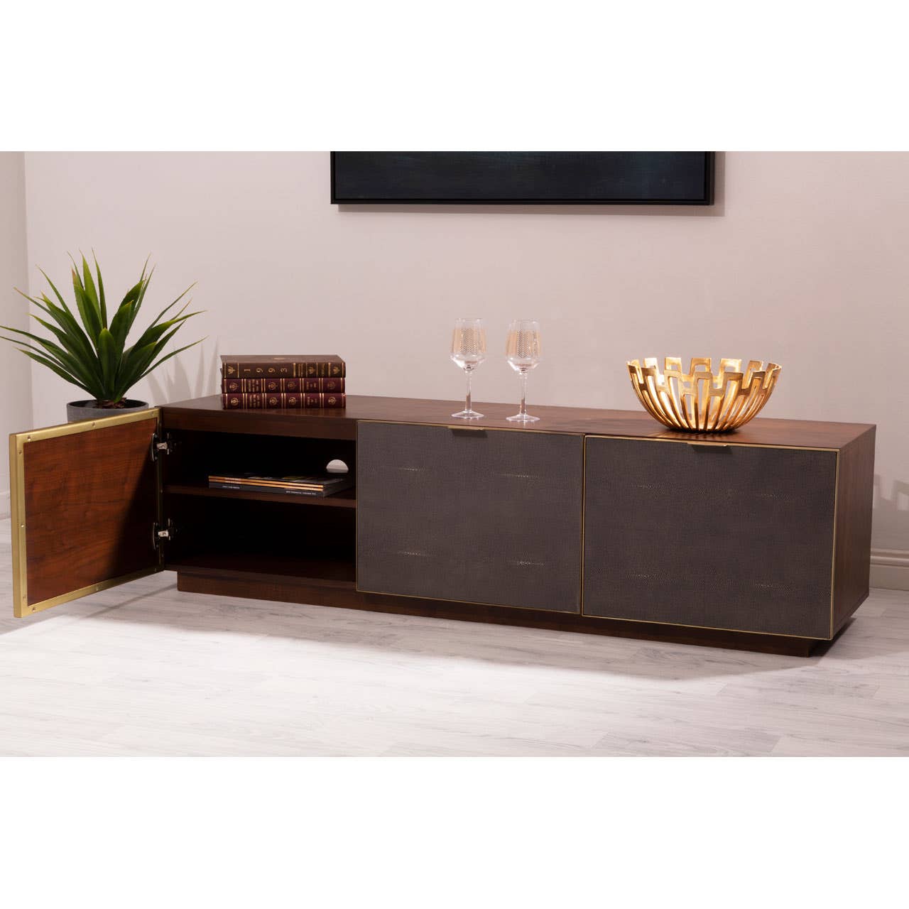 Kempton Media Unit