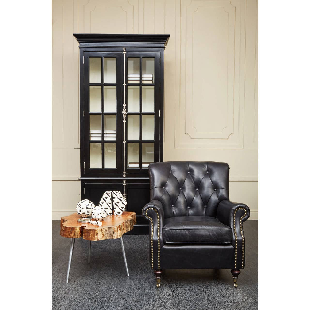 Covent 4 Door Cabinet