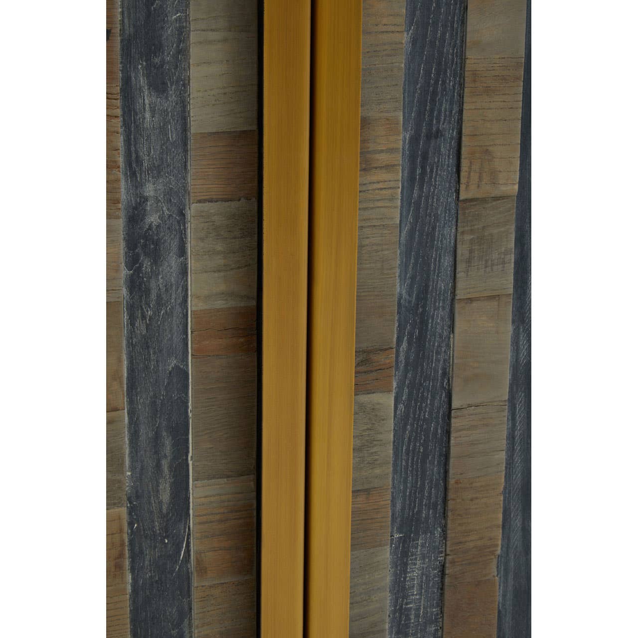 Roselle Cabinet